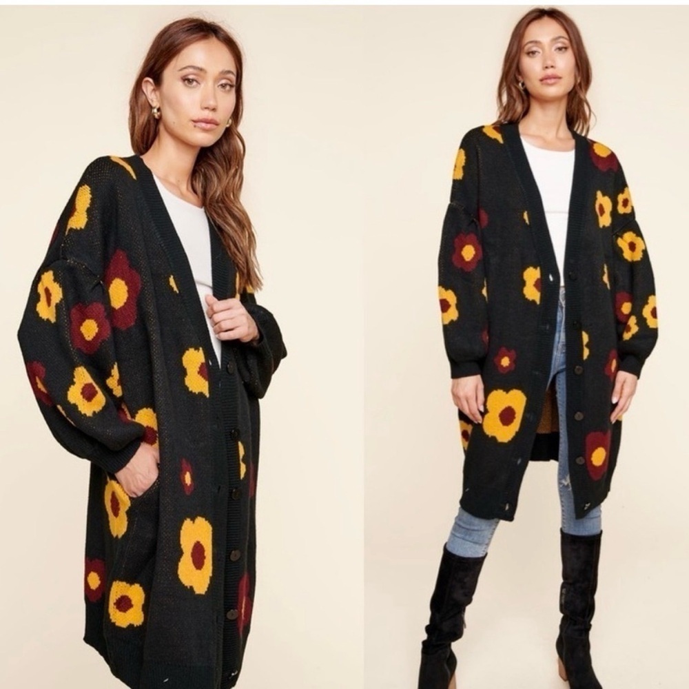 NWT Sugar Lips Oversized Balloon Sleeve Floral Button Up Cardigan